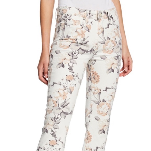 {PAIGE} Colette Crop Floral Jeans w Raw Edge Hem - Picture 3 of 13